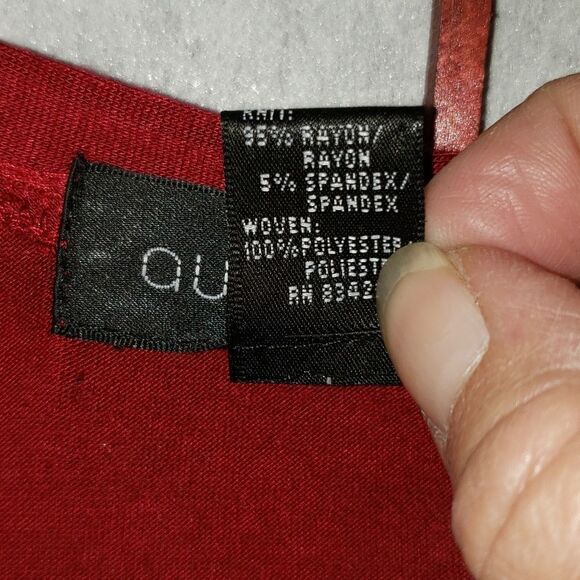 August Silk Multi-colored Chevron Sequin Crewneck Top - Picture 9 of 9